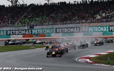 Les concurrents de Red Bull reprennent des couleurs