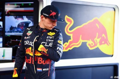 Verstappen répond à propos de ses difficultés au volant de la RB18
