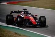 Pirelli boucle deux journées d'essais à Barcelone, Arthur Leclerc et Zhou enchaînent les tours
