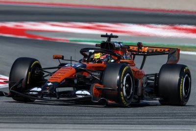 McLaren sort son aileron ’Macarena’, mais refuse encore de danser