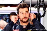 Ricciardo says contractual situation 'open'