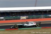 Hamilton edges Vettel in tight qualifying battle at Silverstone