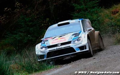 ES13&nbsp;: Ogier confortablement installé en tête