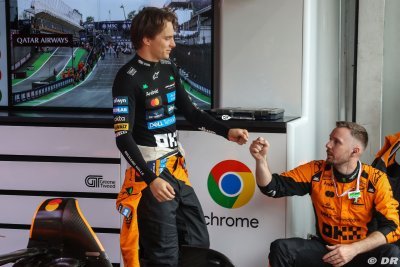 Button&nbsp;: Piastri doit clarifier sa situation en interne avec Brown et Stella