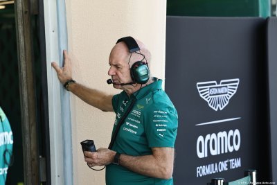 Newey reconnaît être ‘distrait’ par son rôle de directeur d’écurie
