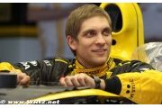 Renault tells Petrov to lose weight
