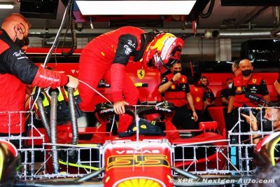 Officiel&nbsp;: Sainz en fond de grille au GP de France, Magnussen aussi