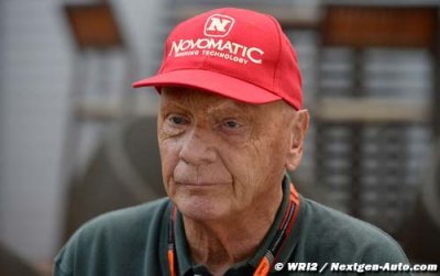 Lauda&nbsp;: Ferrari a une plus grande marge de progrès que Mercedes