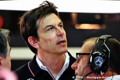 Wolff défend la F1 et Las Vegas après l’incident des Libres 1