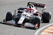 Engine politics dragged into F1 'silly season'