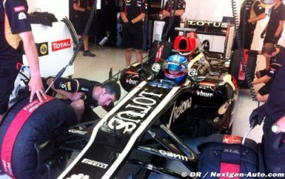 Nicolas Prost en piste pour Lotus