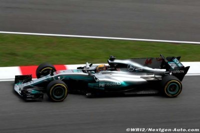 Hamilton satisfait de son rythme de course, Bottas perdu dans ses réglages