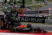 Red Bull l'admet : une journée 'noire', le championnat est terminé pour Verstappen