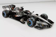 McLaren F1 dévoile sa MCL40, avec une livrée spécifique pour Barcelone