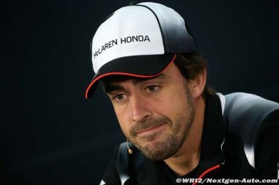 Alonso still waiting for green light
