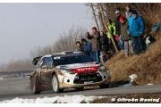 ES13 : Scratch de Meeke devant Loeb