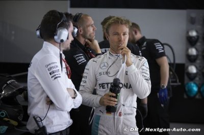 Rosberg heading for new Mercedes deal - report