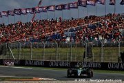 Officiel : Hamilton pénalisé sur la grille, Albon risque la disqualification