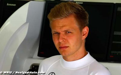 Magnussen doit apprendre à courir dans le peloton
