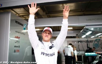 Mercedes locks up front row in China