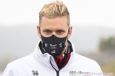 Schumacher ne devrait pas rouler en F1 avant la décision d’Alfa Romeo