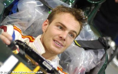 Van der Garde to test Caterham on Thursday