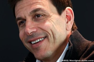 Mercedes to announce drivers ’soon’ - Wolff