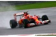 Raikkonen ralenti par des soucis de boîte de vitesses