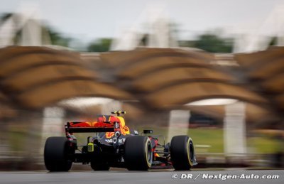 Verstappen celebrates birthday weekend with Malaysian GP win