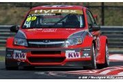 Lada pourrait engager jusqu'à trois voitures en 2013
