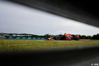 Verstappen décroche enfin sa première pole position en Hongrie !