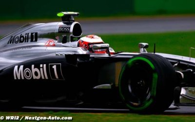 Button et Magnussen ne sont pas satisfaits