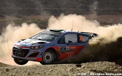 ES4-5&nbsp;: Paddon augmente son avance en Sardaigne