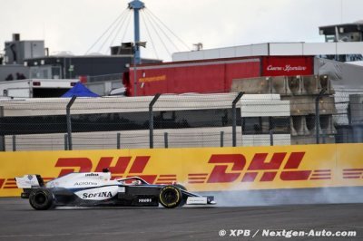 Russell n’en veut pas à Räikkönen malgré la frustration