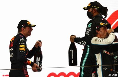 Hamilton ’cautious’ for Verstappen title showdown