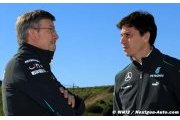 Ross Brawn prend la défense de Nick Fry