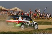 Kopecky leads after exciting first day in Zlin