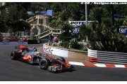 Hamilton wants better legacy than Schumacher