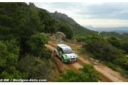 Kopecký leads after dramatic start
