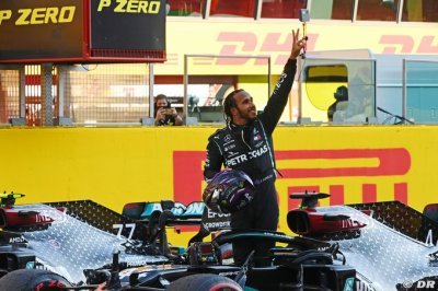 Hamilton a fait monter ses freins à ‘mille degrés’ lors du 2e départ