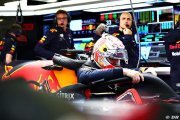 Father says Verstappen 'at home' with Red Bull