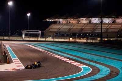 Albon tops test on day 3 in Abu Dhabi