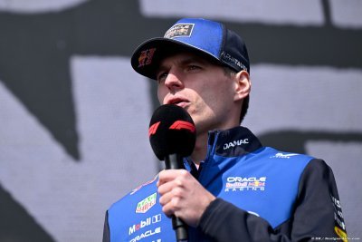 Relations médias - F1&nbsp;: la FIA appelée à agir après l’incident entre Verstappen et un journaliste