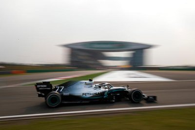 Bottas prend les devants, Hamilton en souffrance avec l’équilibre