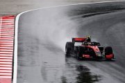 Hongrie, Qualifications : Ilott en pole après un drapeau rouge