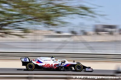 Ecclestone regrette que Schumacher débute chez Haas F1