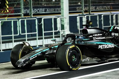 18e et 20e&nbsp;: Mercedes F1 conclut un vendredi très brouillon à Singapour