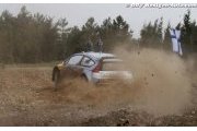 Kimi Räikkönen makes up places in Turkey