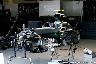 Mercedes ajuste son développement pour 2017 semaine après semaine