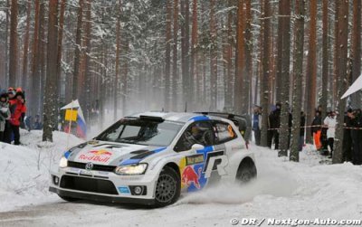 ES21 et 22&nbsp;: Ogier file vers la victoire